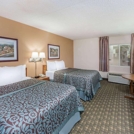 Days Inn By Wyndham Kirksville Εξωτερικό φωτογραφία
