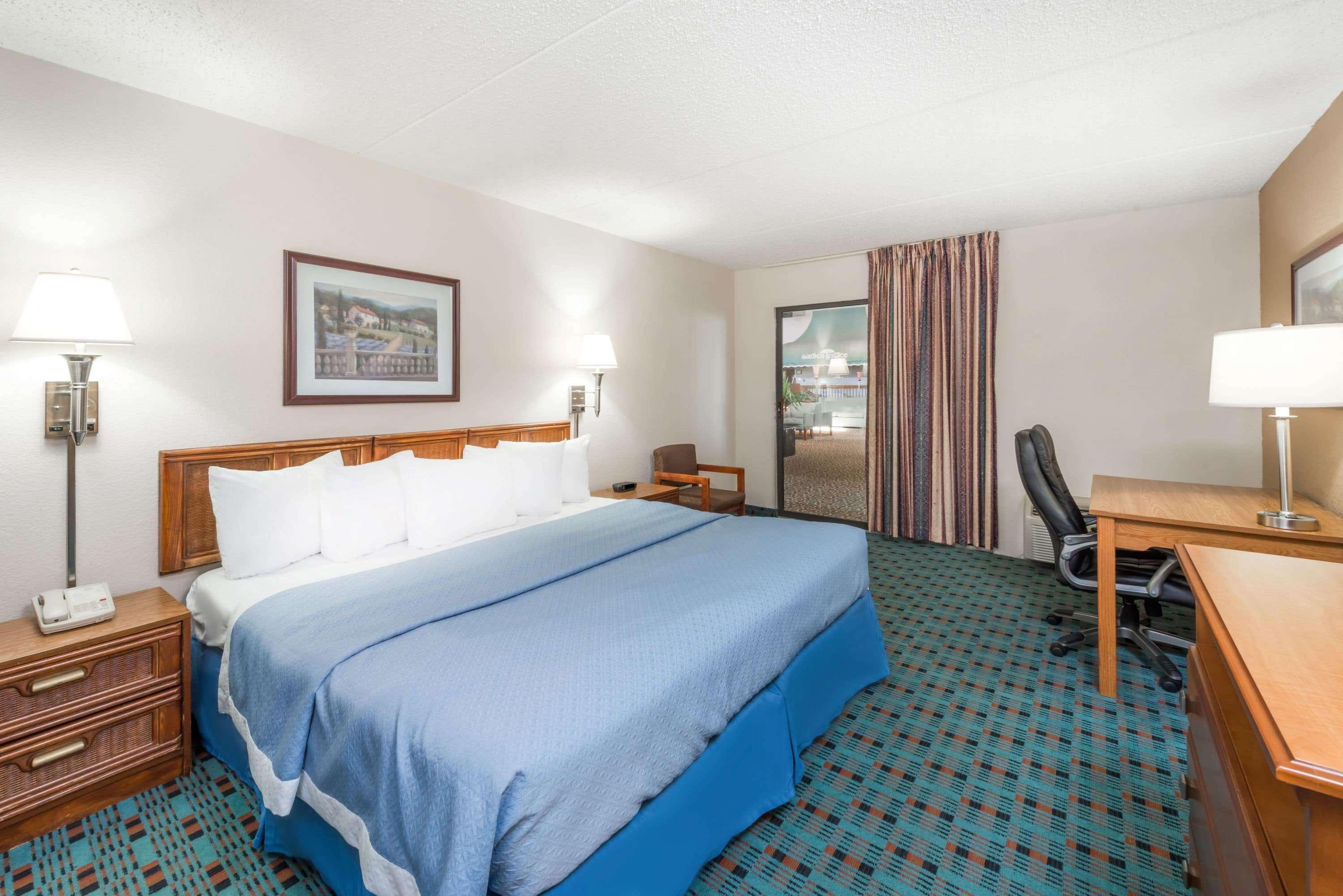 Days Inn By Wyndham Kirksville Εξωτερικό φωτογραφία